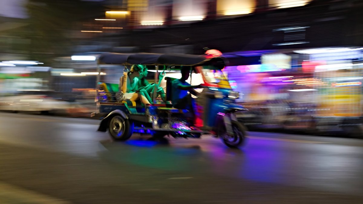 5 Bangkok Street Racing Mods That Break All Rules